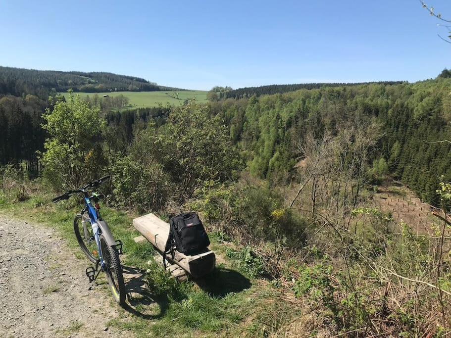 1833 Ardennes Farm Between Bastogne And Houffalize 外观 照片